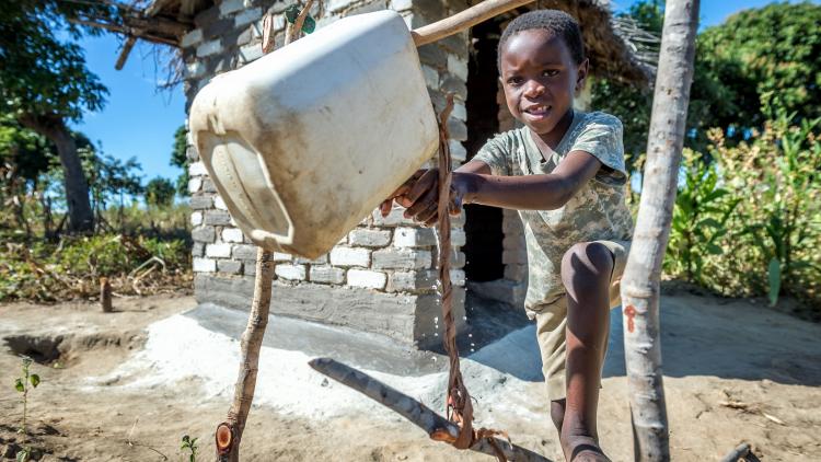 Va te laver les mains, Professor!